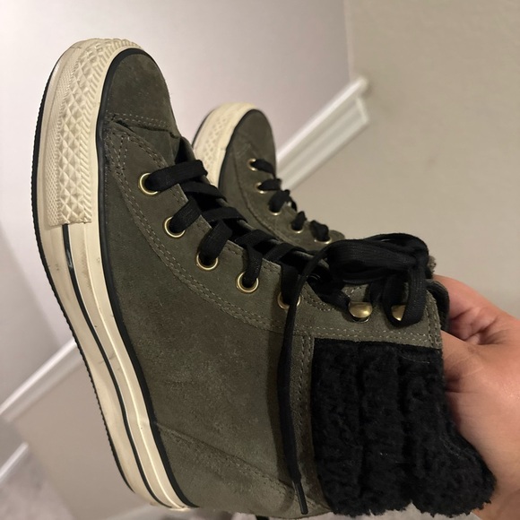 Converse Women Size 7 All Star Hidden Wedge Shoes Olive Green Suede Sherpa - Picture 7 of 12